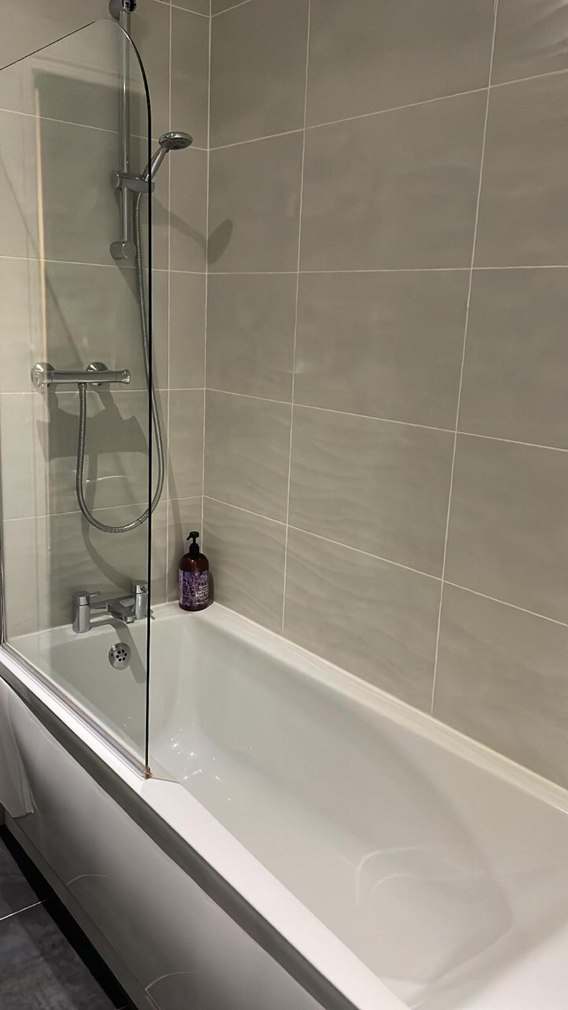 Citygo Apartments Queens Wellington ベルファスト エクステリア 写真